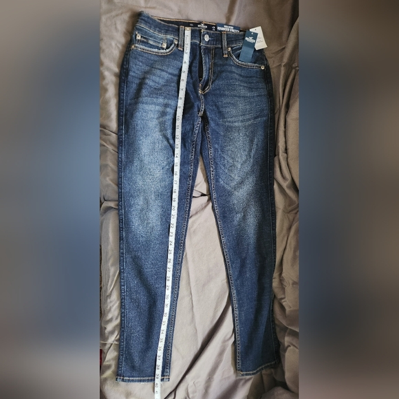 NWT Hollister Men's Denim Slim Taper Jeans -‎ Blue - Picture 2 of 5